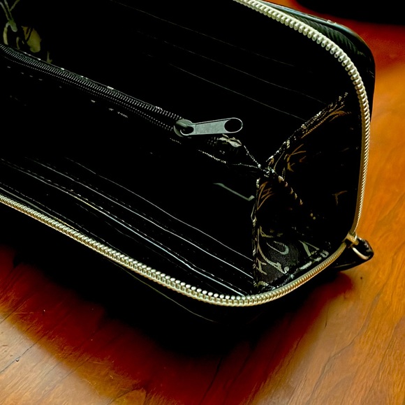 Betsy Johnson Wallet or Clutch - Picture 5 of 5